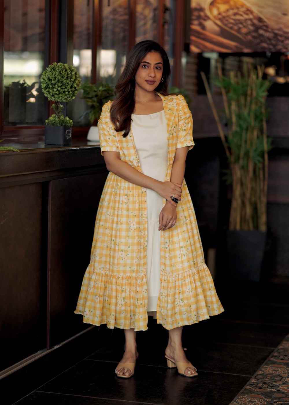 Linen Daisy Checks